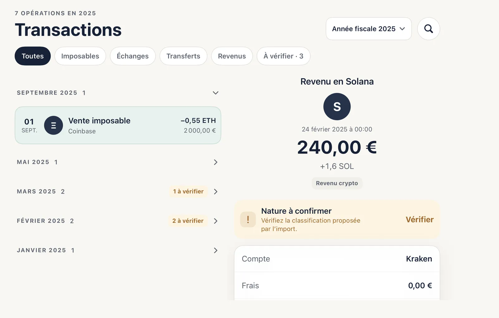 Liste des transactions 2025, filtrable par type (imposables, échanges, transferts, revenus, à vérifier), et détail d’un revenu de 240 € en Solana reçu sur Kraken dont la nature est à confirmer (données d’exemple).